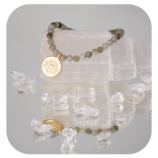 Labradorite Mala Bracelet with Lotus Pendant | Stone of Magic | Handmade in Austria