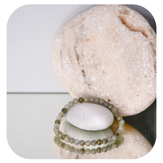 Labradorite Mala Bracelet | Stone of Magic & Transformation | Handmade in Austria